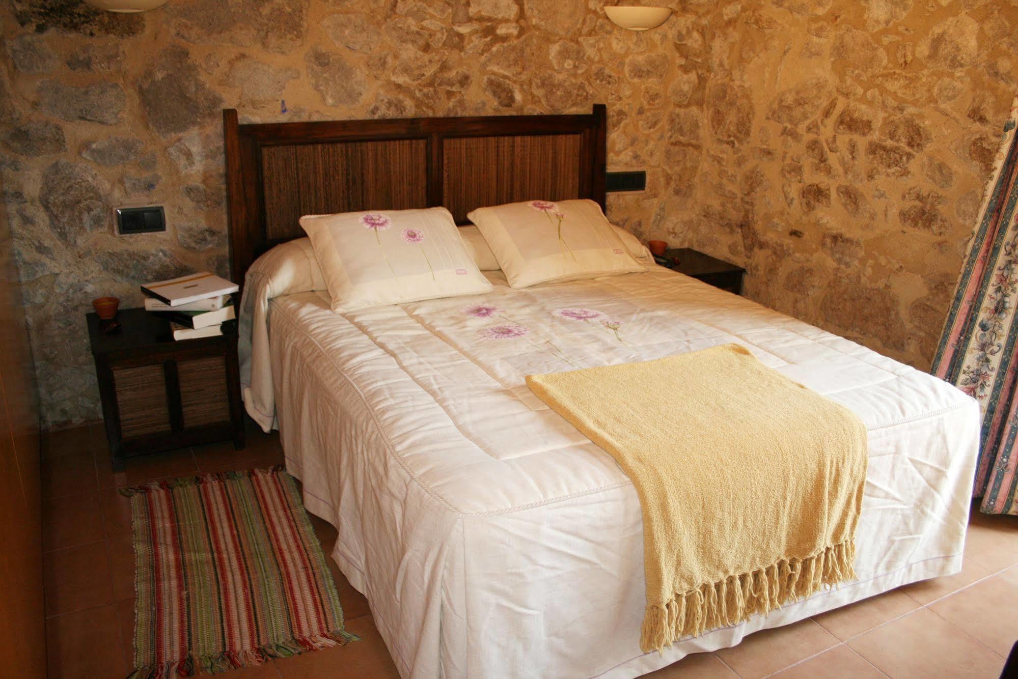 Mas Del Joncar Guest House Sant Pere Pescador Exterior foto